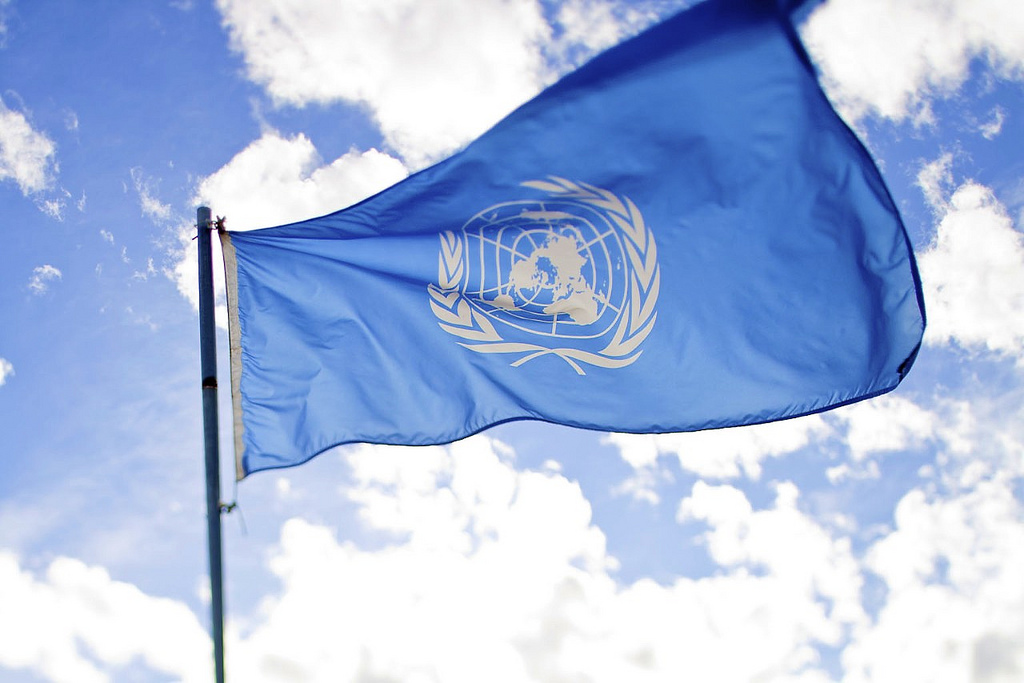 Резолюция, предусматривающая общий доступ к будущей вакцине от коронавируса, единогласно принята всеми странами ООН в ходе виртуальной встречи.