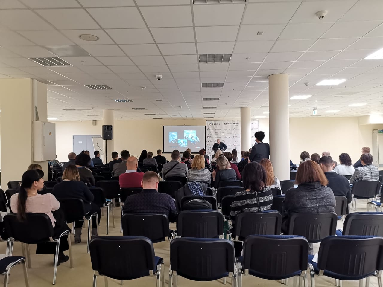 Стартовал XIII Международный научно-практический форум «Российская неделя здравоохранения - 2019»