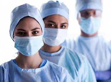 Профсоюзы сообщают угрозе новых сокращений медицинских работников